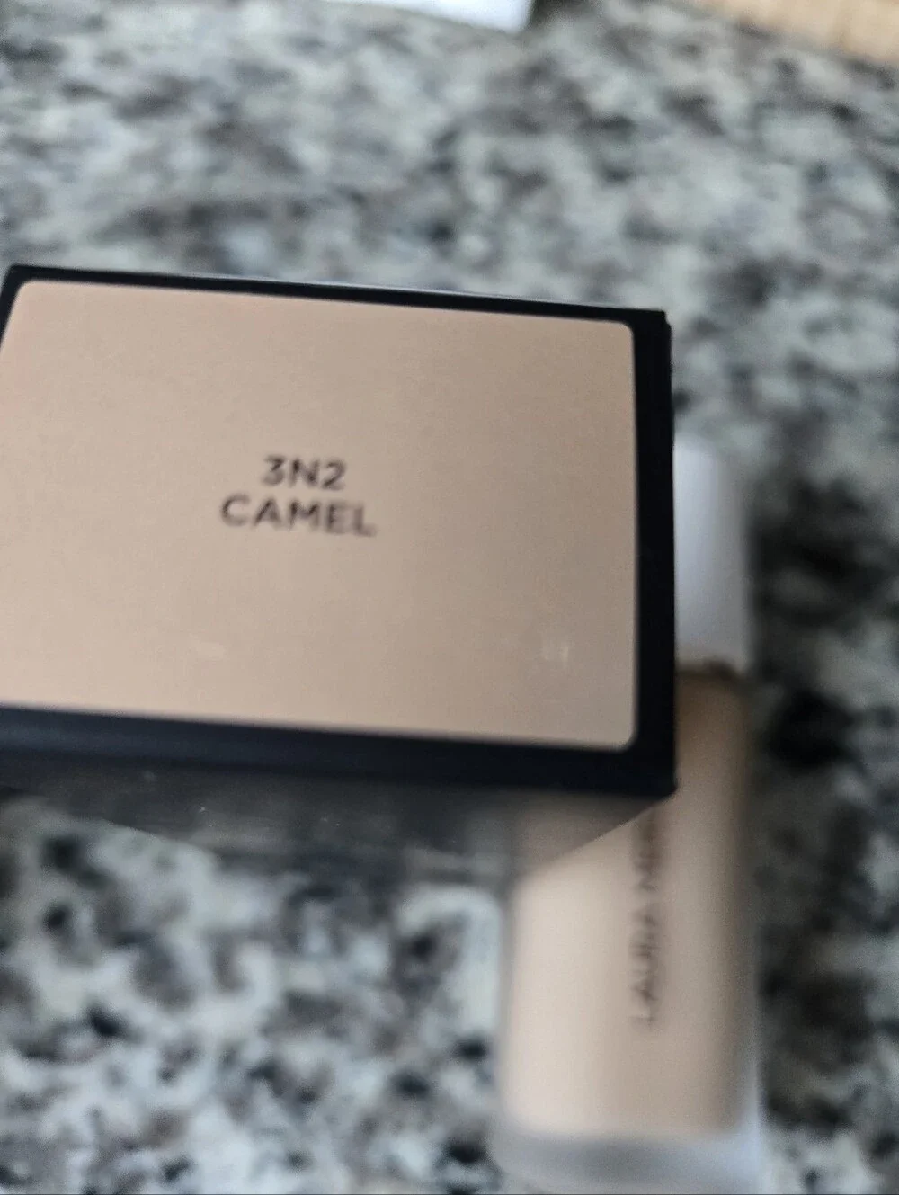 laura mercier Foundation Bottle in CAMEL new 3N2